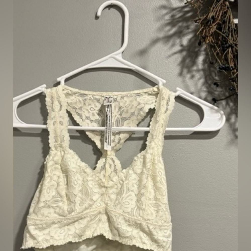 Preloved Size S/P Intimately Free People Galloon Lace Bralette Cream Off-White - Picture 2 of 6